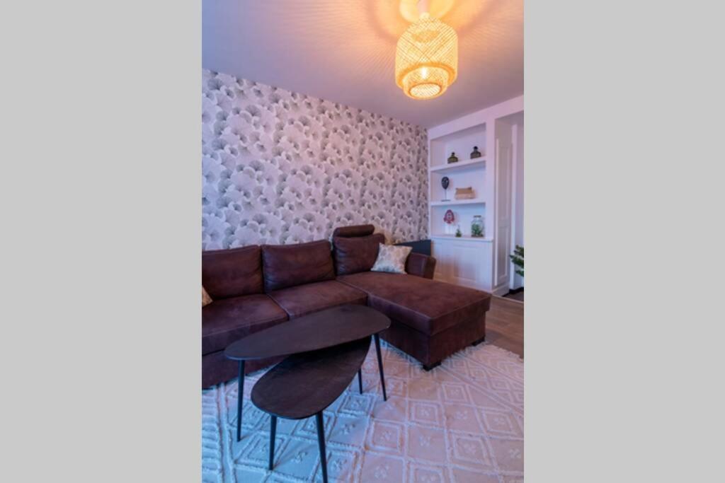 *Appartement Au Bout Du Monde Thouars* Екстер'єр фото