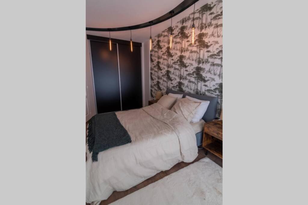 *Appartement Au Bout Du Monde Thouars* Екстер'єр фото