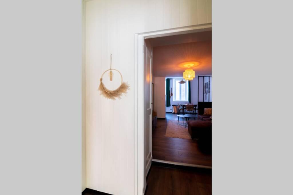 *Appartement Au Bout Du Monde Thouars* Екстер'єр фото