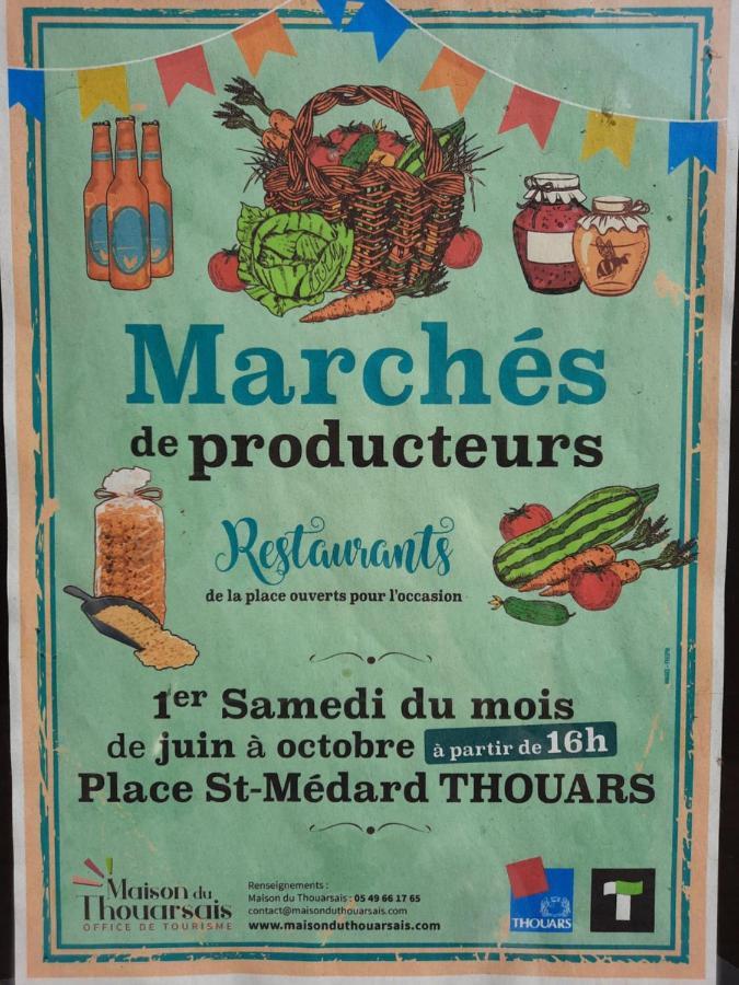 *Appartement Au Bout Du Monde Thouars* Екстер'єр фото